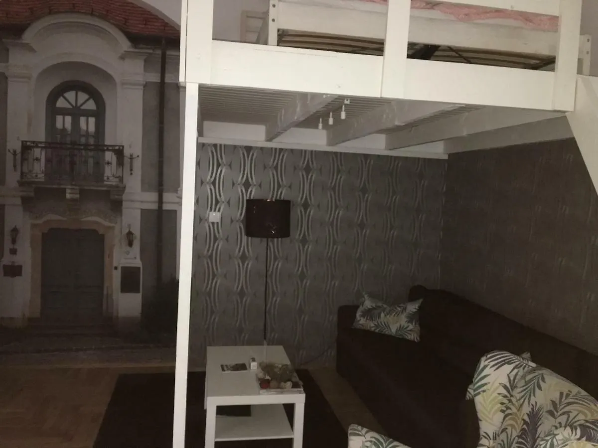 アパート Lovag Apartman ブダペスト