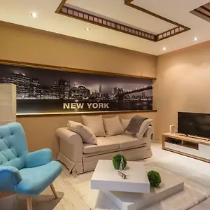 Super Super Location - 2 Apartman