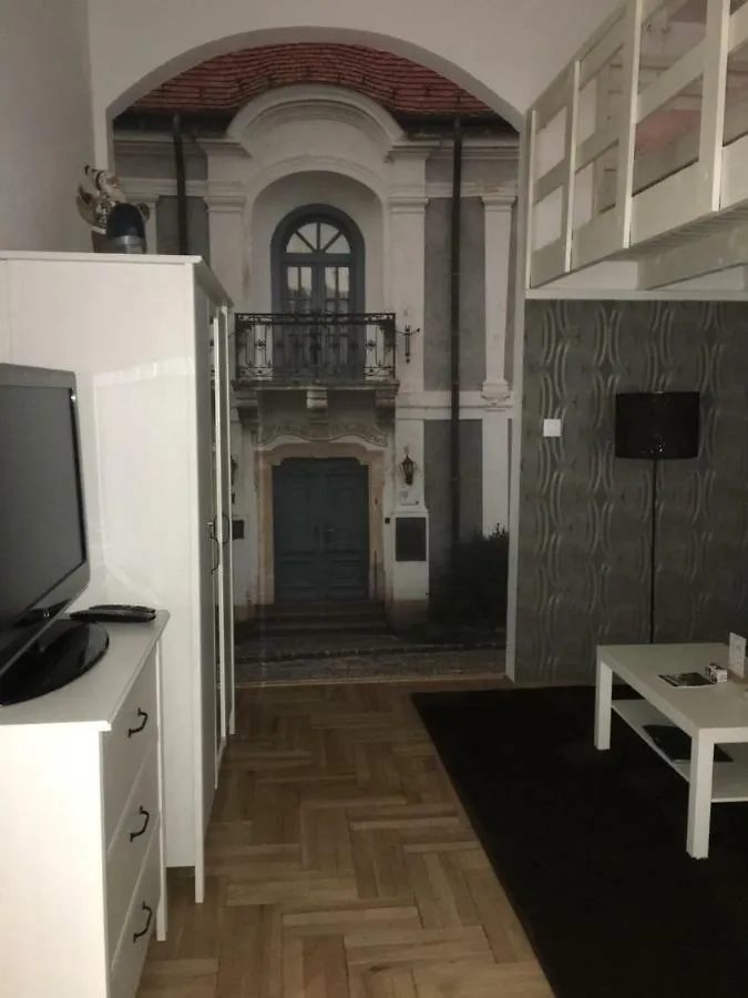 Lovag Apartman Budapest Apartment